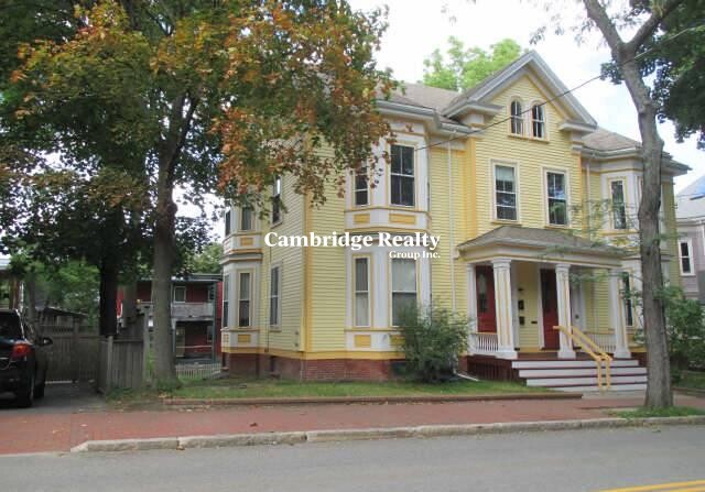 95 Upland Rd, Neighborhood Nine