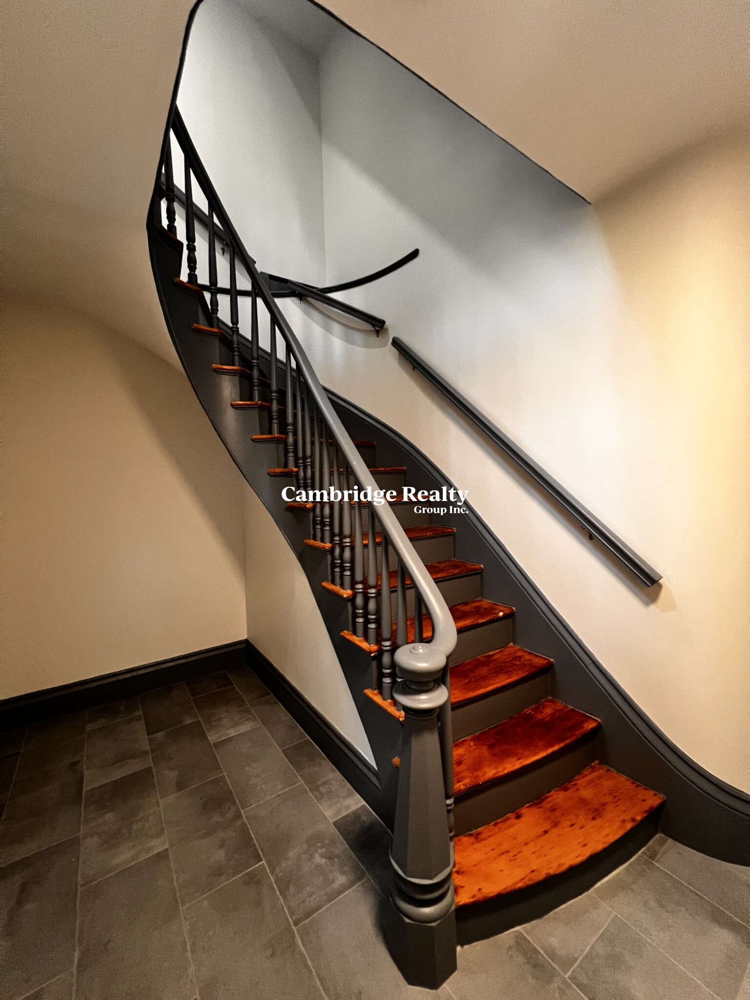 190 Walnut St, Watertown