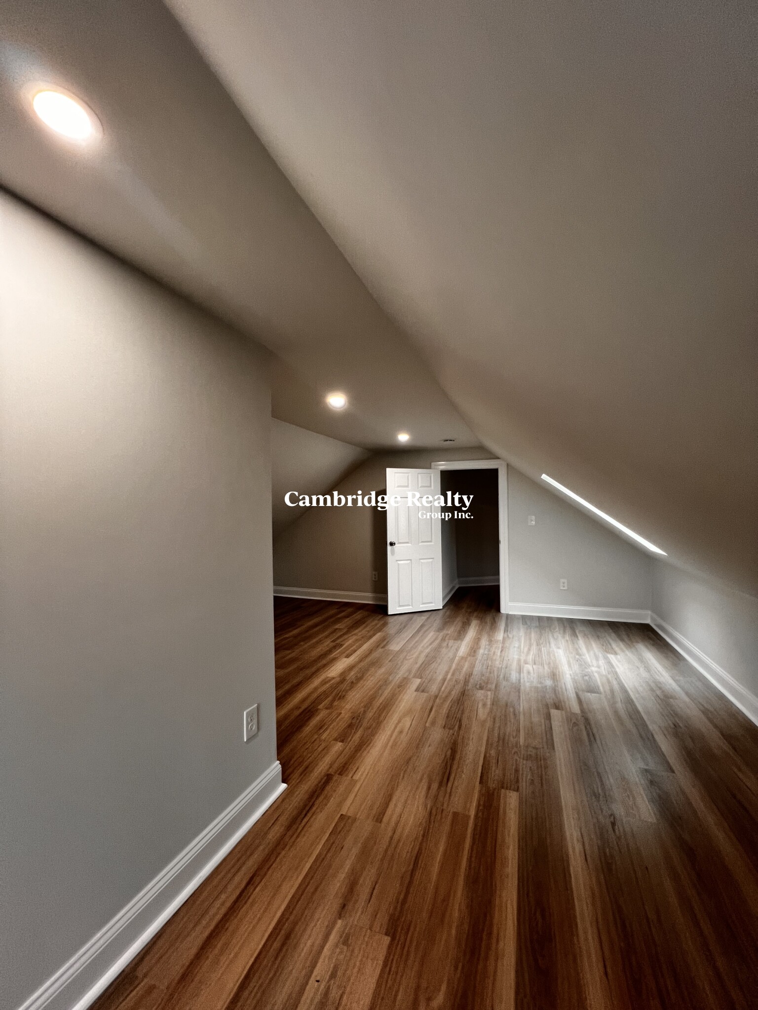 190 Walnut St, Watertown