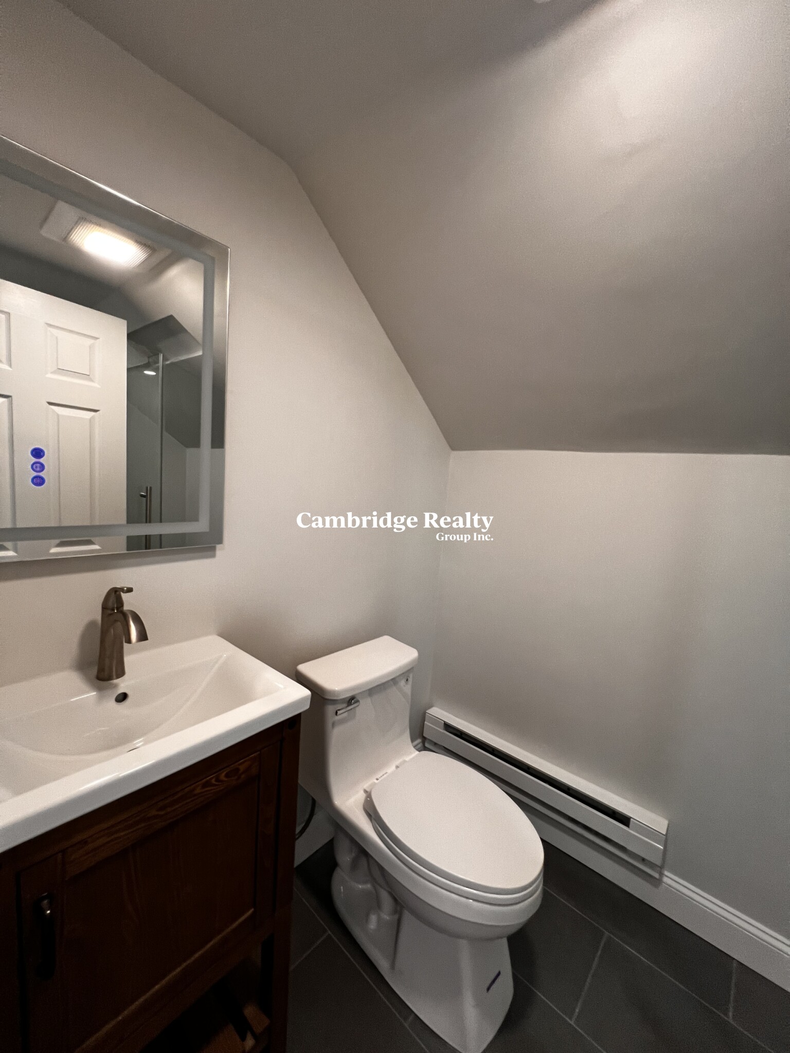 190 Walnut St, Watertown