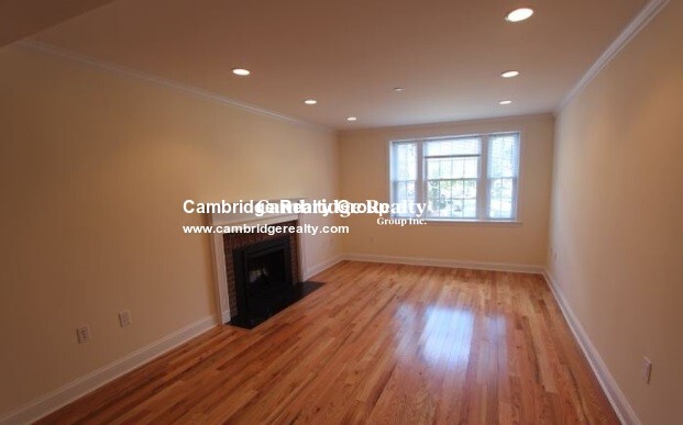 55 Langdon St, Neighborhood Nine