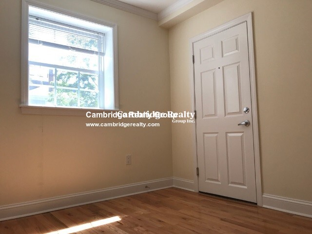 55 Langdon St, Neighborhood Nine