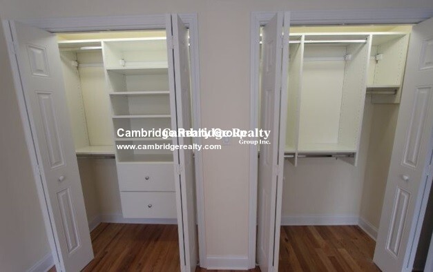 55 Langdon St, Neighborhood Nine