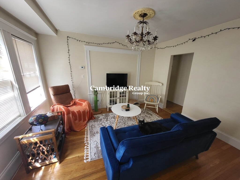 20 Morrison Ave, Powder House Square