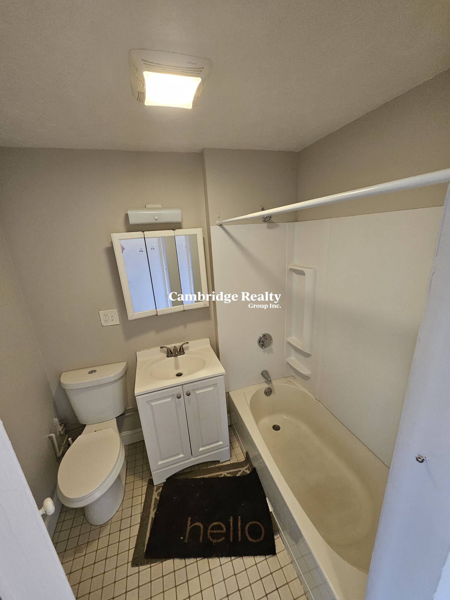 48 John F Kennedy St, Riverside