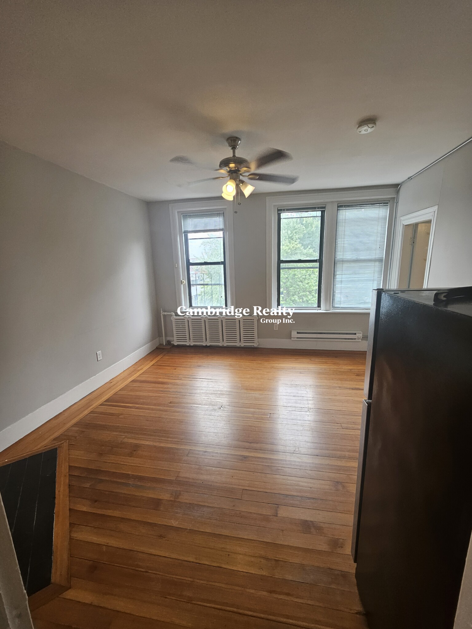 48 John F Kennedy St, Riverside