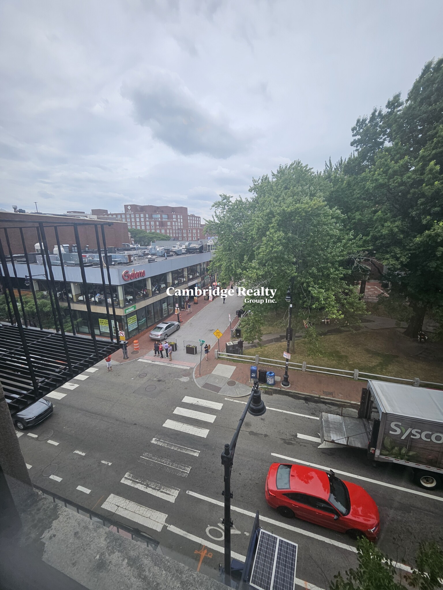 48 John F Kennedy St, Riverside