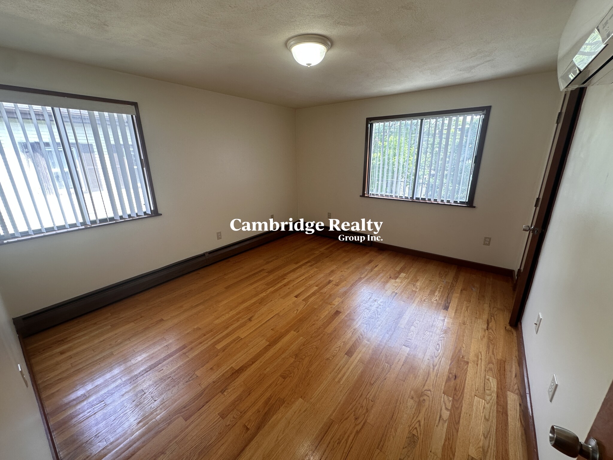 62 Myrtle St, East Somerville