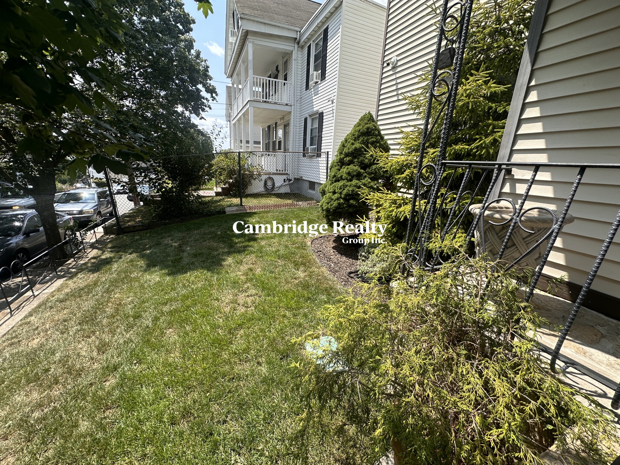 62 Myrtle St, East Somerville