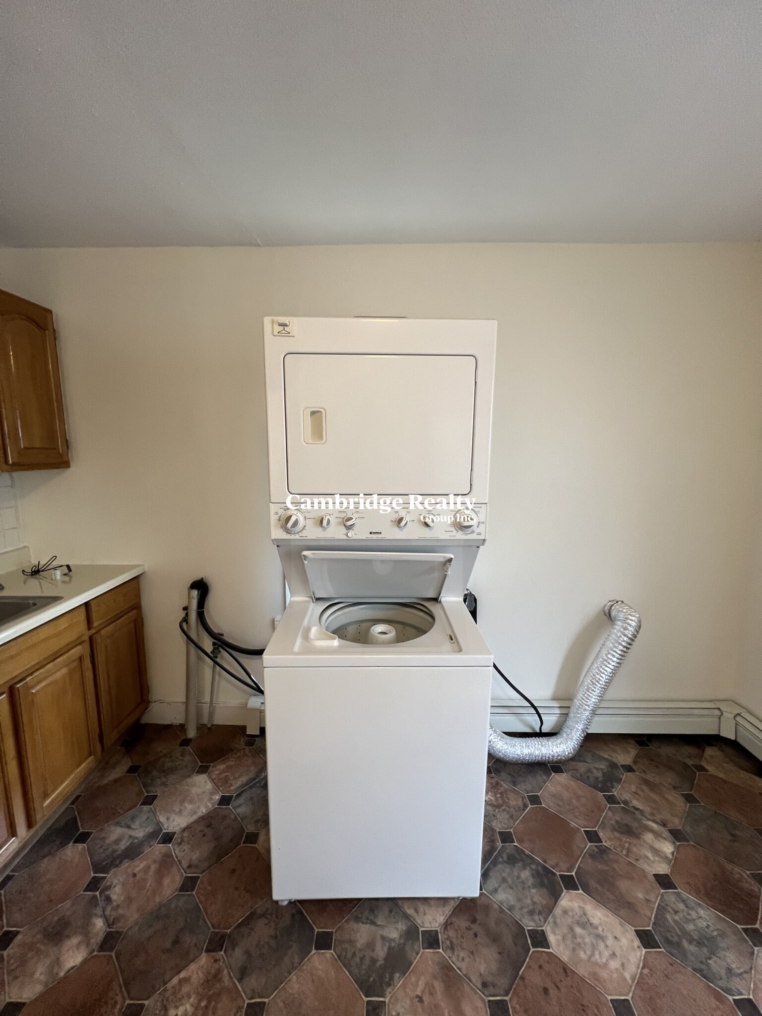 293 Elm St, Inman Square