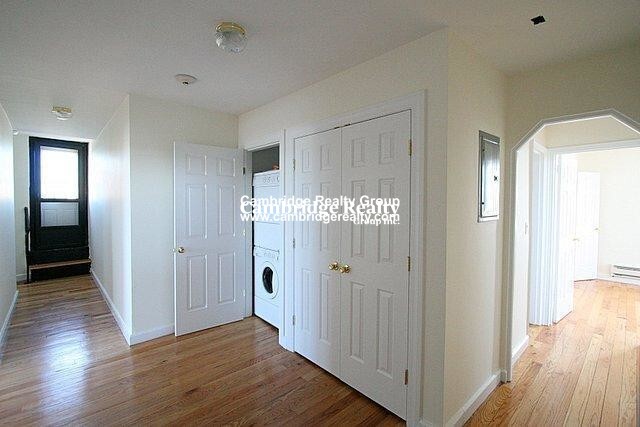 60 Brattle St, West Cambridge