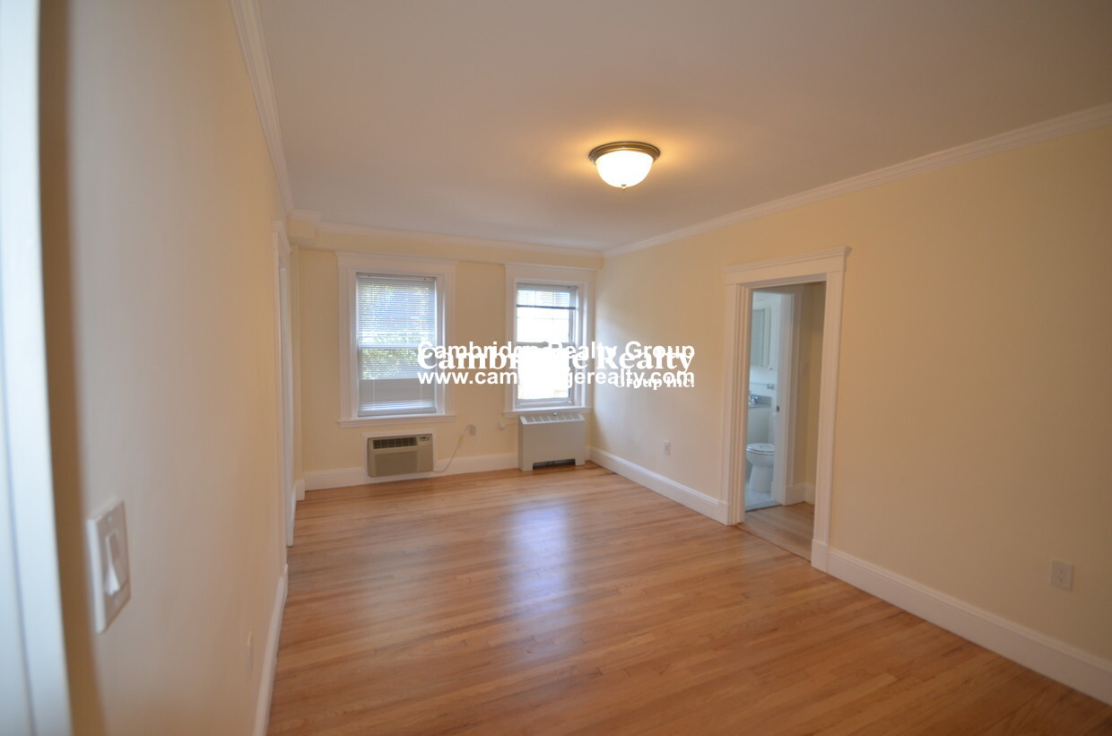 26 Chauncy St, Neighborhood Nine