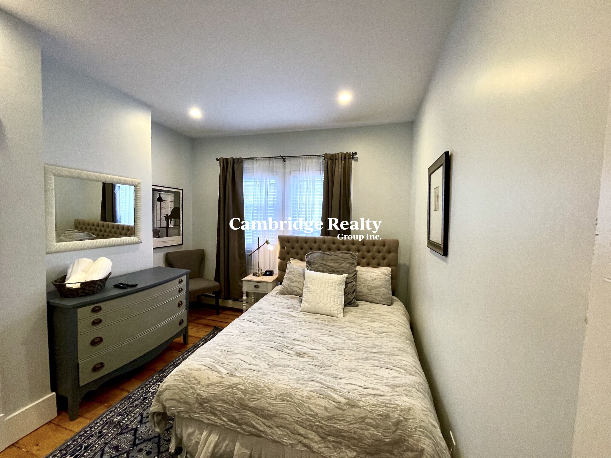 322 Western Ave, Riverside