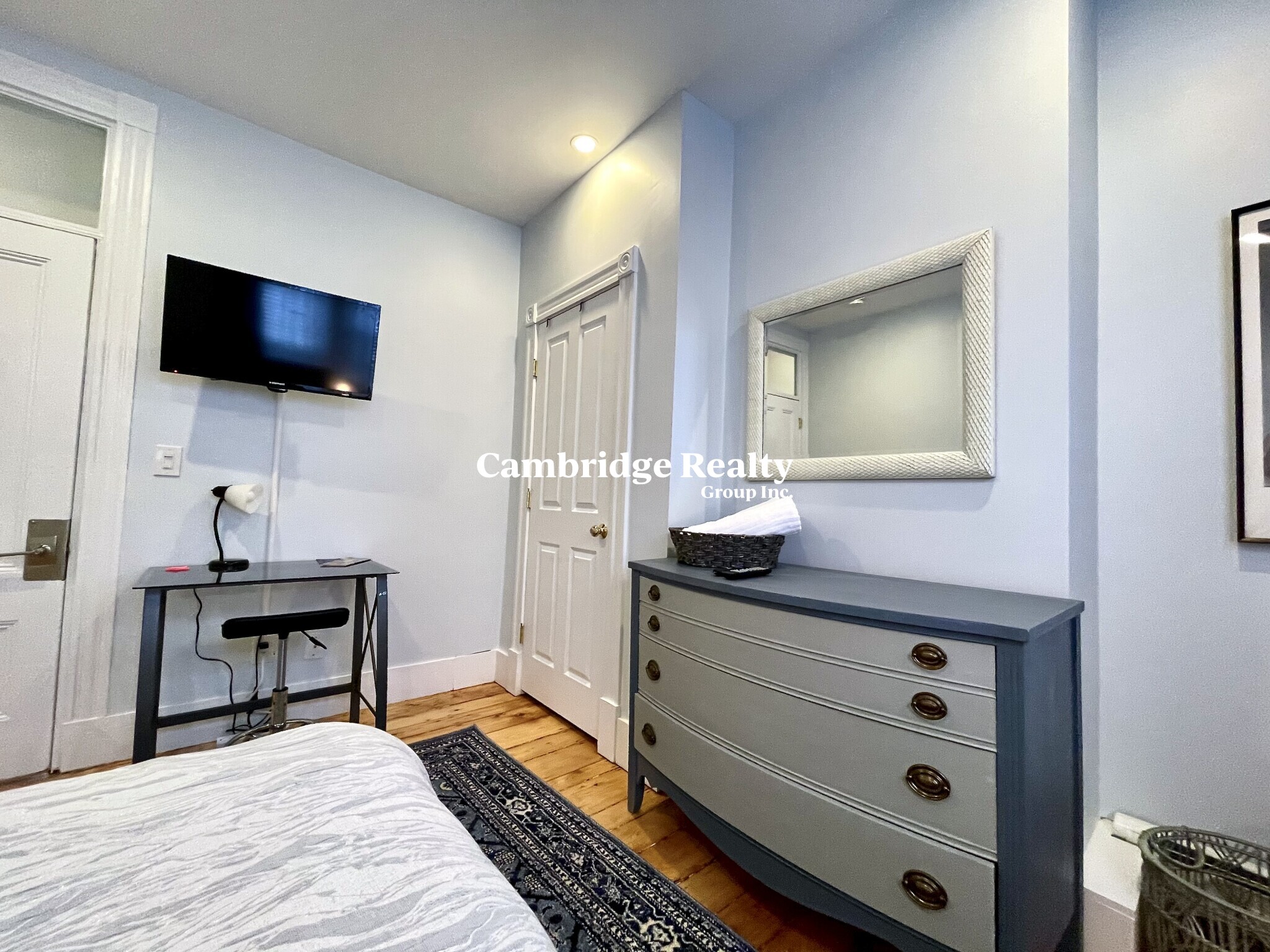 322 Western Ave, Riverside