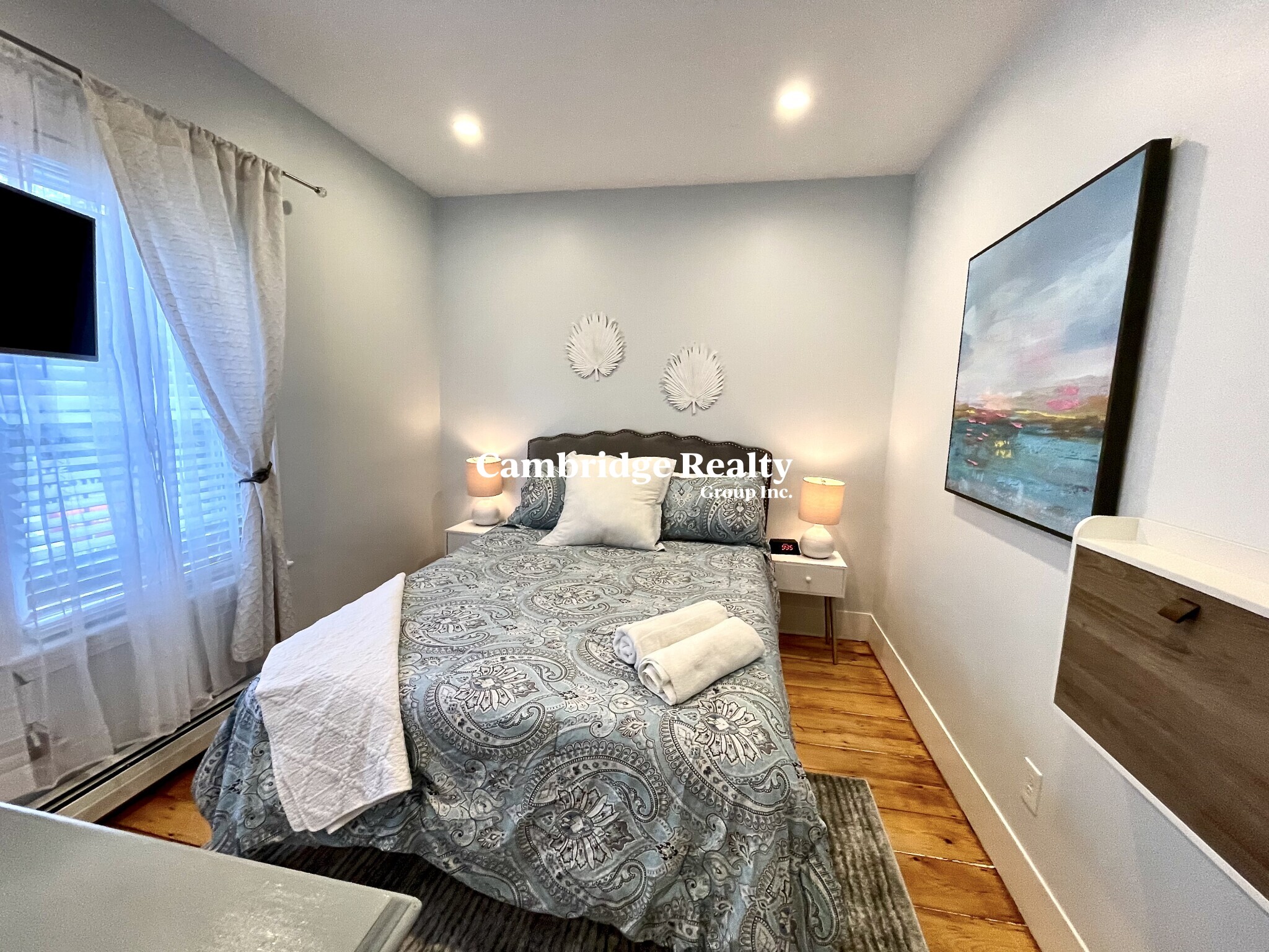 322 Western Ave, Riverside