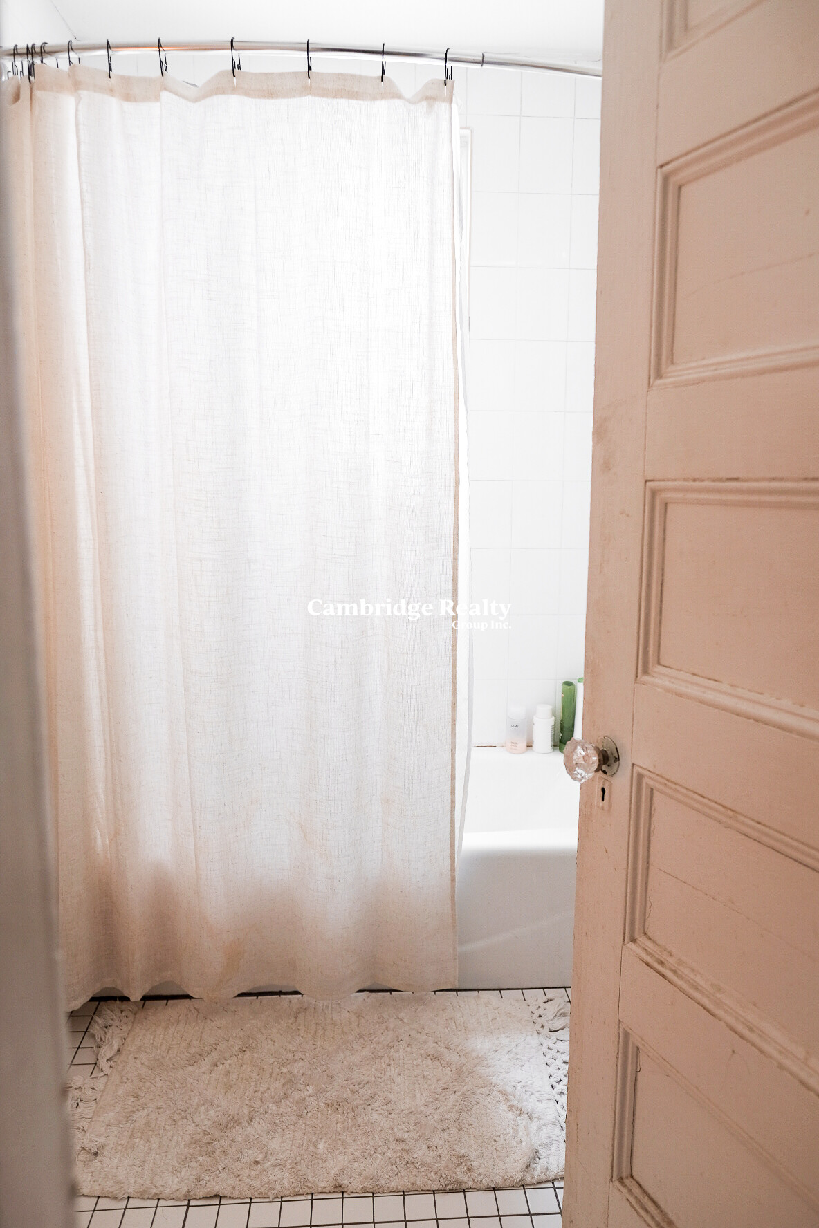 74 Fremont St, South Medford