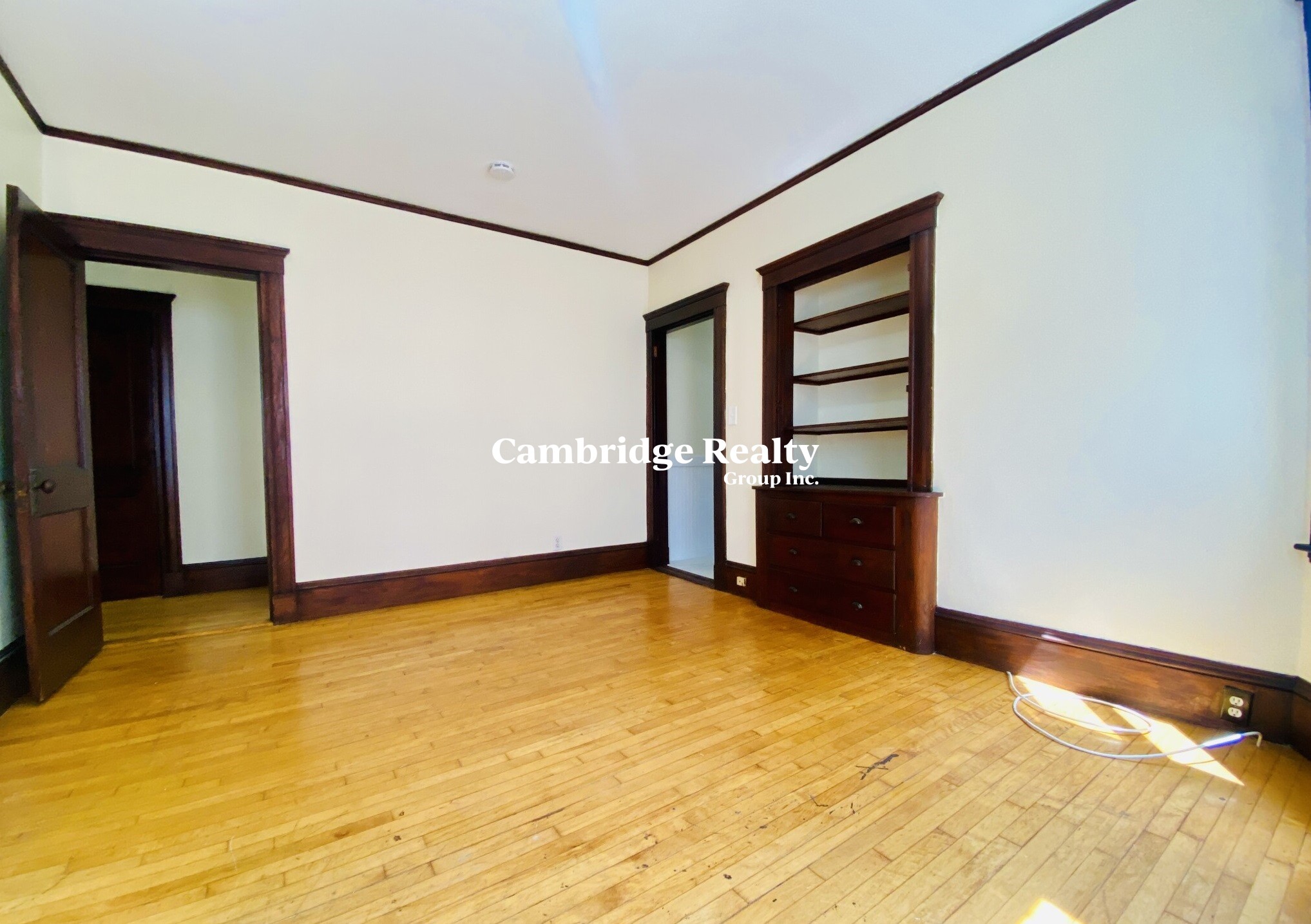 39 Michigan Ave, East Somerville