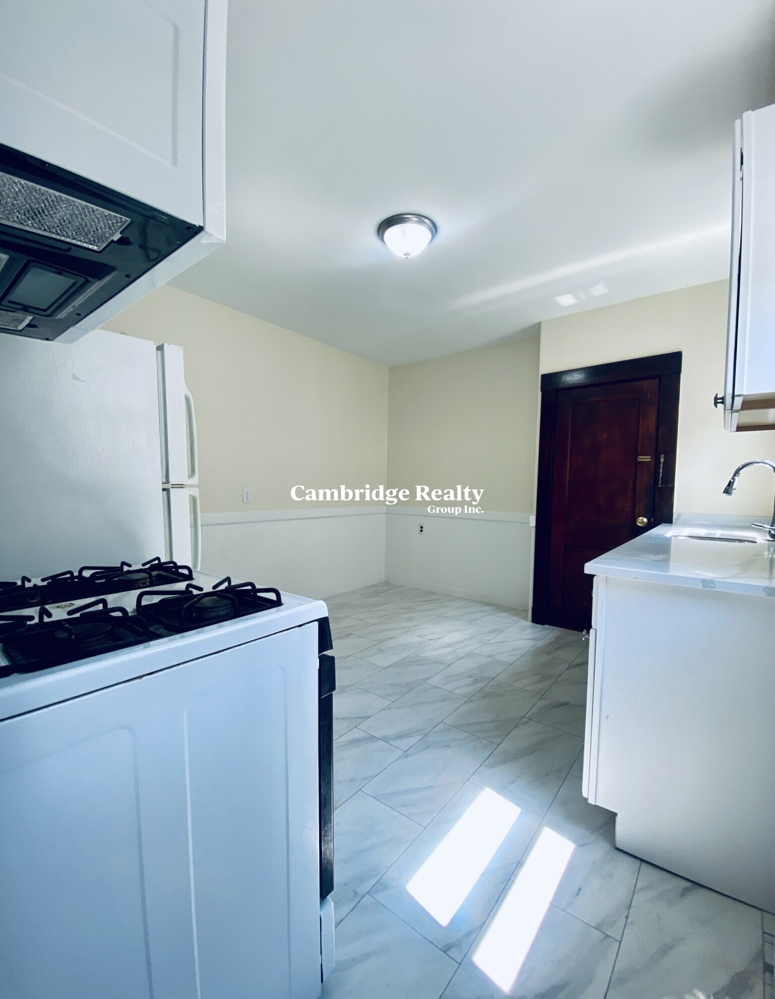 39 Michigan Ave, East Somerville