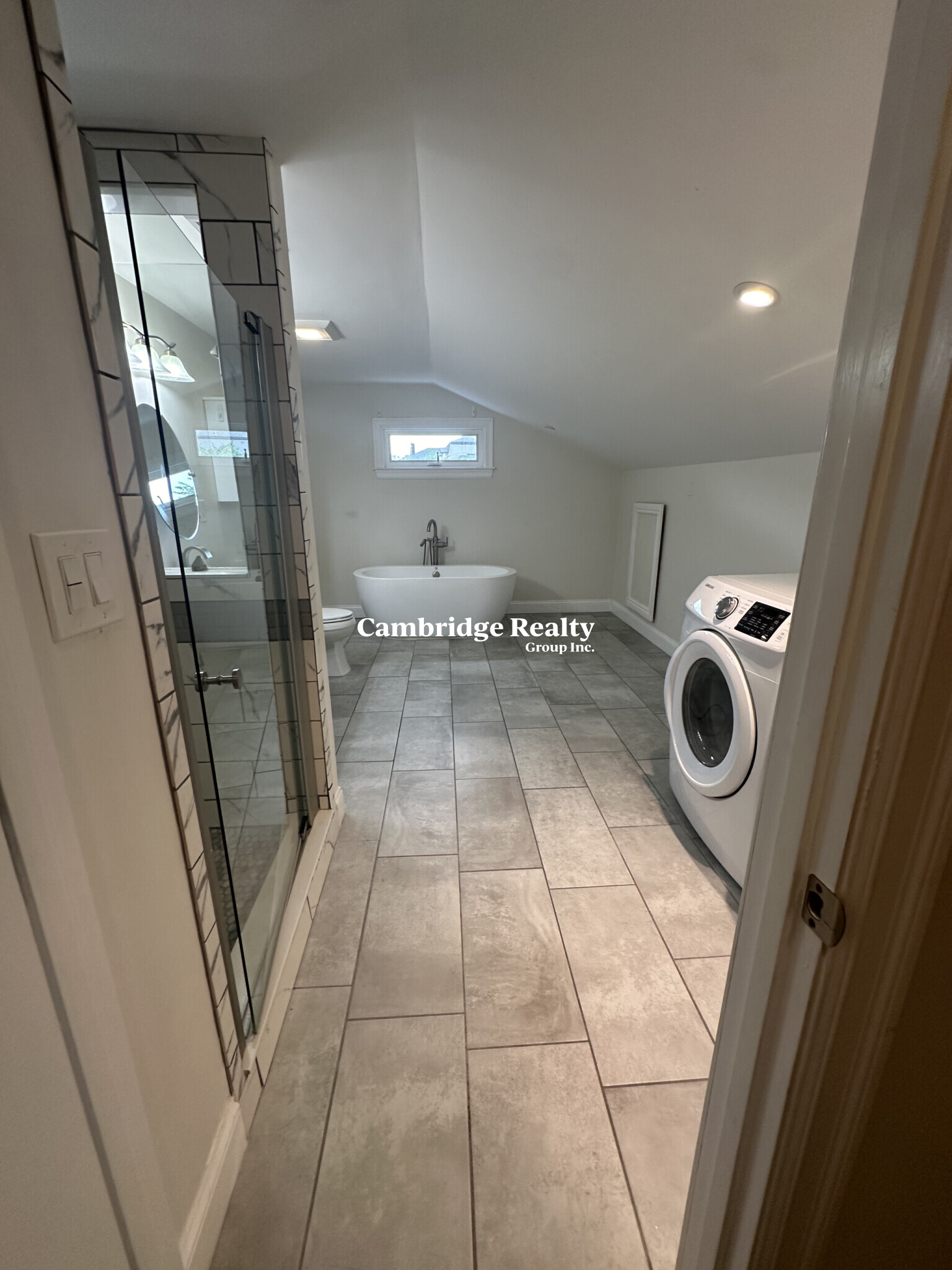 1 Perkins Pl, East Somerville