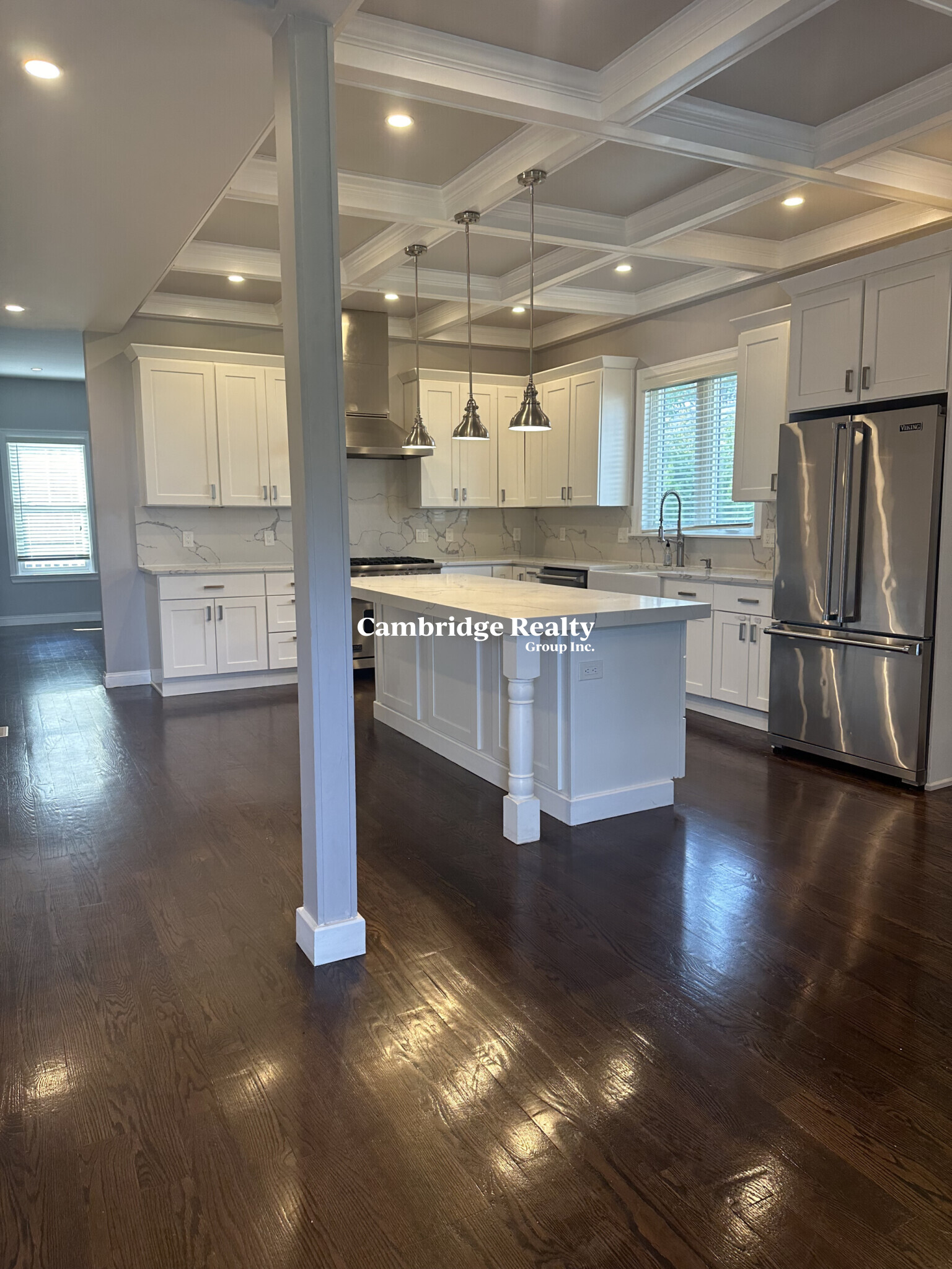 1 Perkins Pl, East Somerville