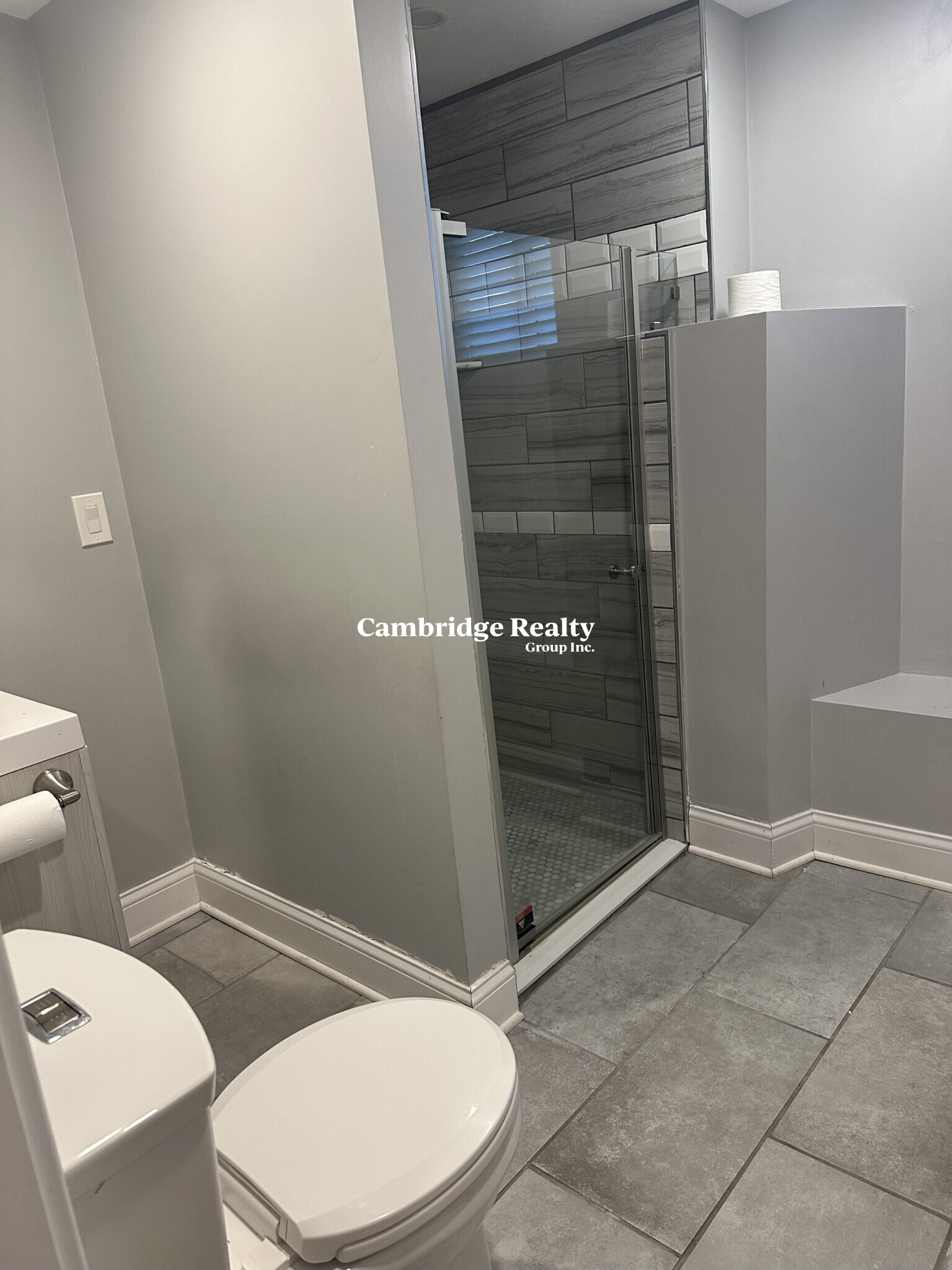 1 Perkins Pl, East Somerville