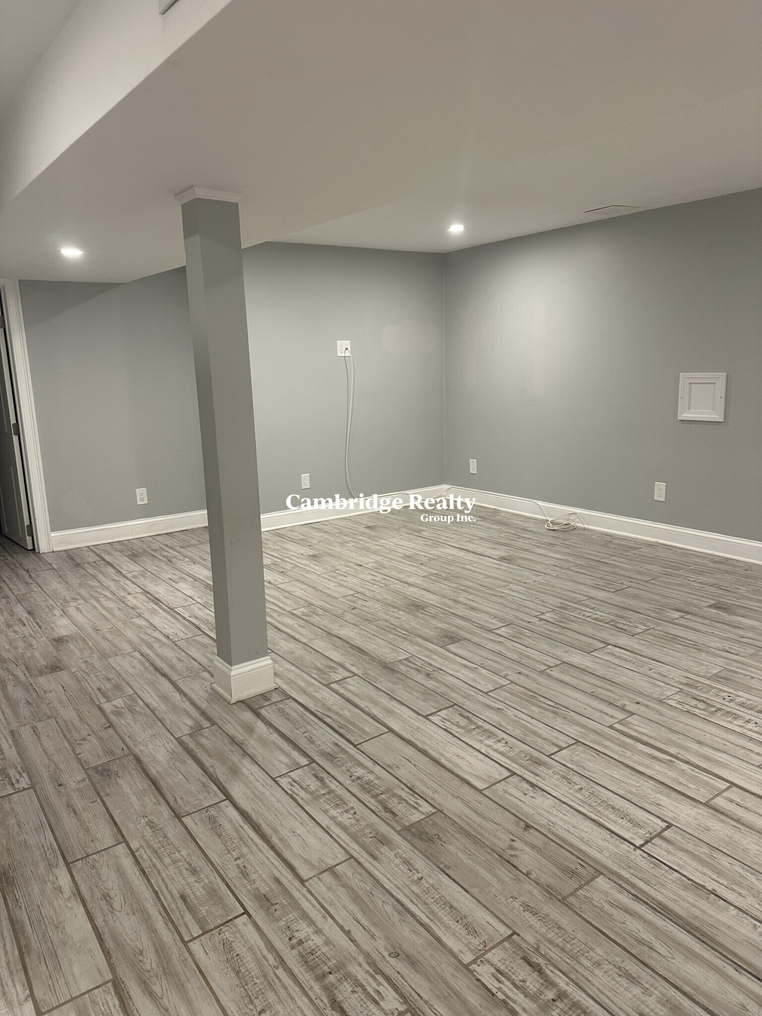 1 Perkins Pl, East Somerville