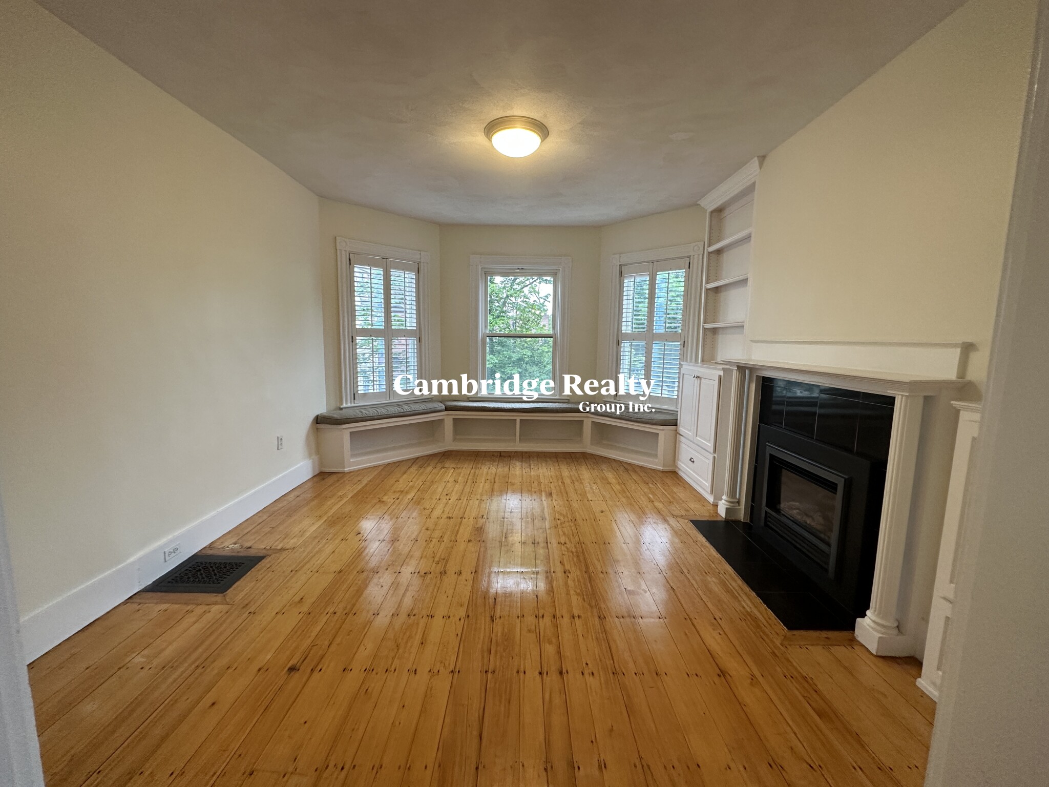 2 Saint Paul St, Central Square