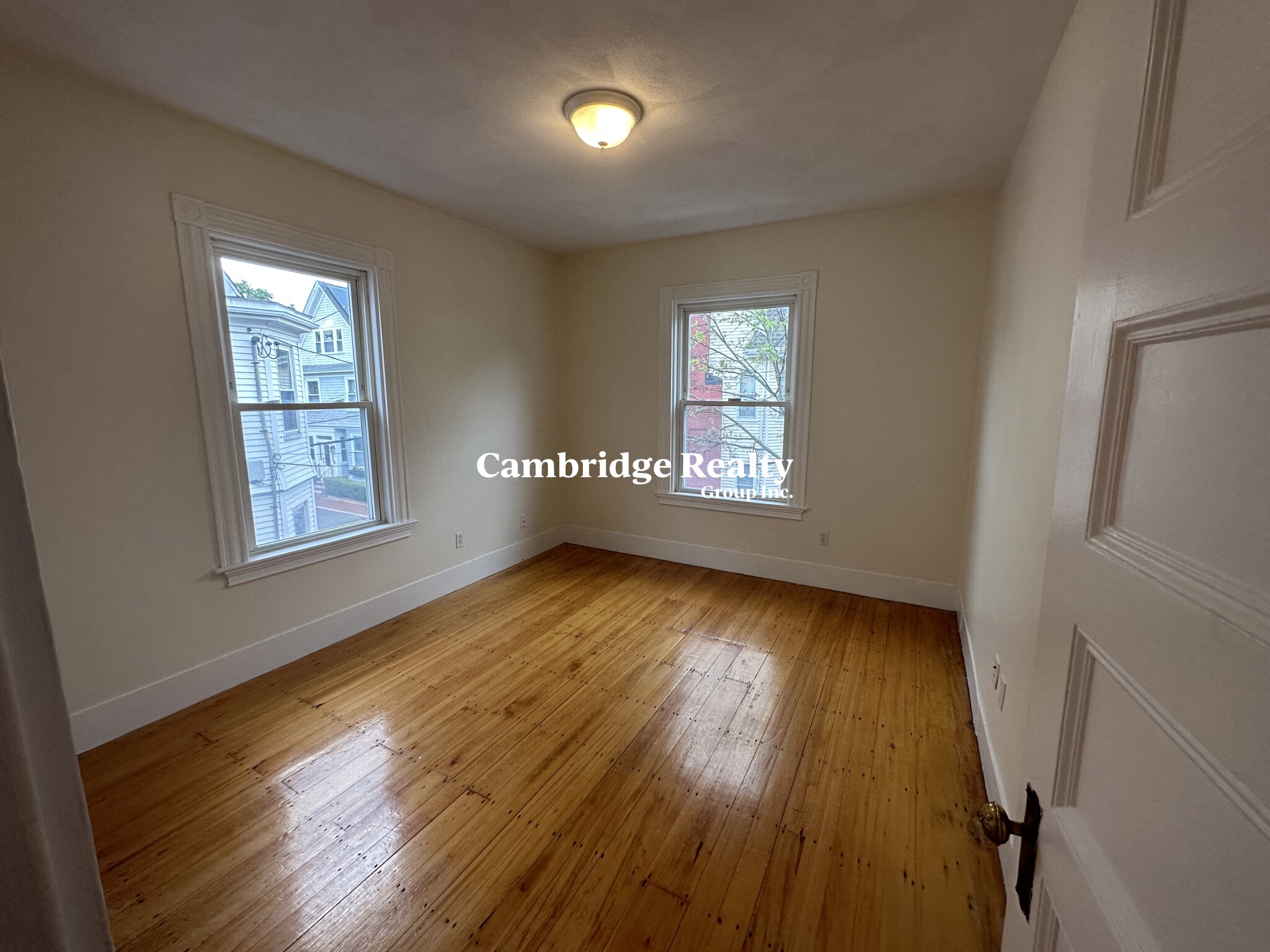 2 Saint Paul St, Central Square