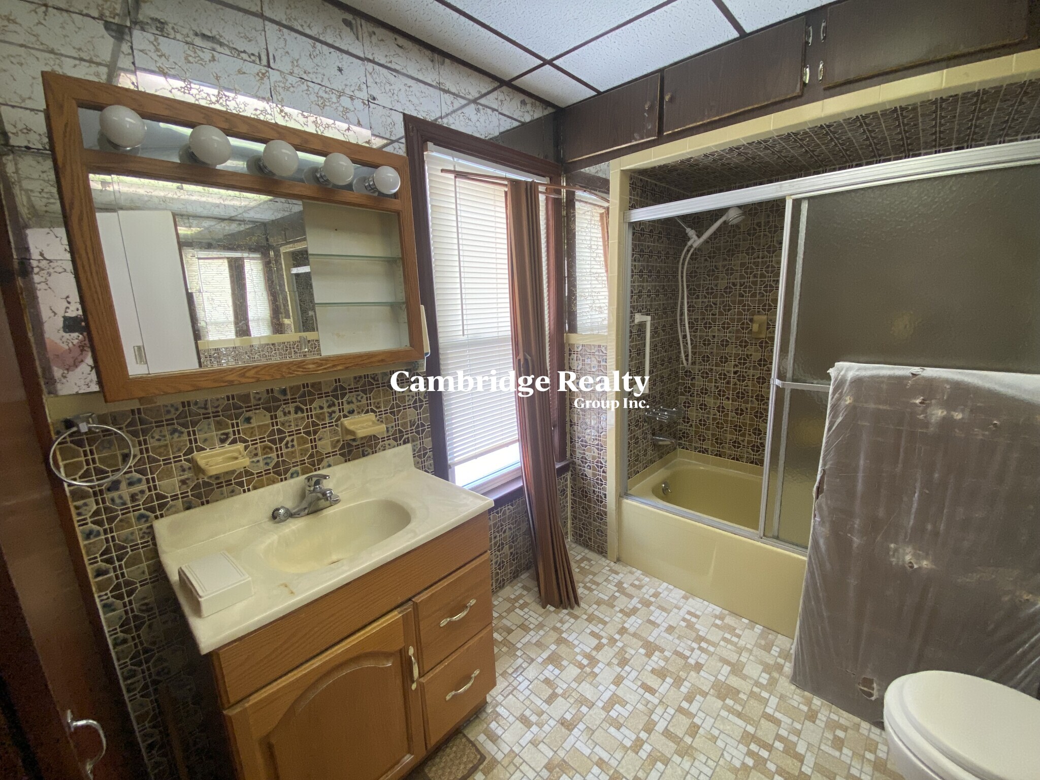 35 Cedar St, Spring Hill