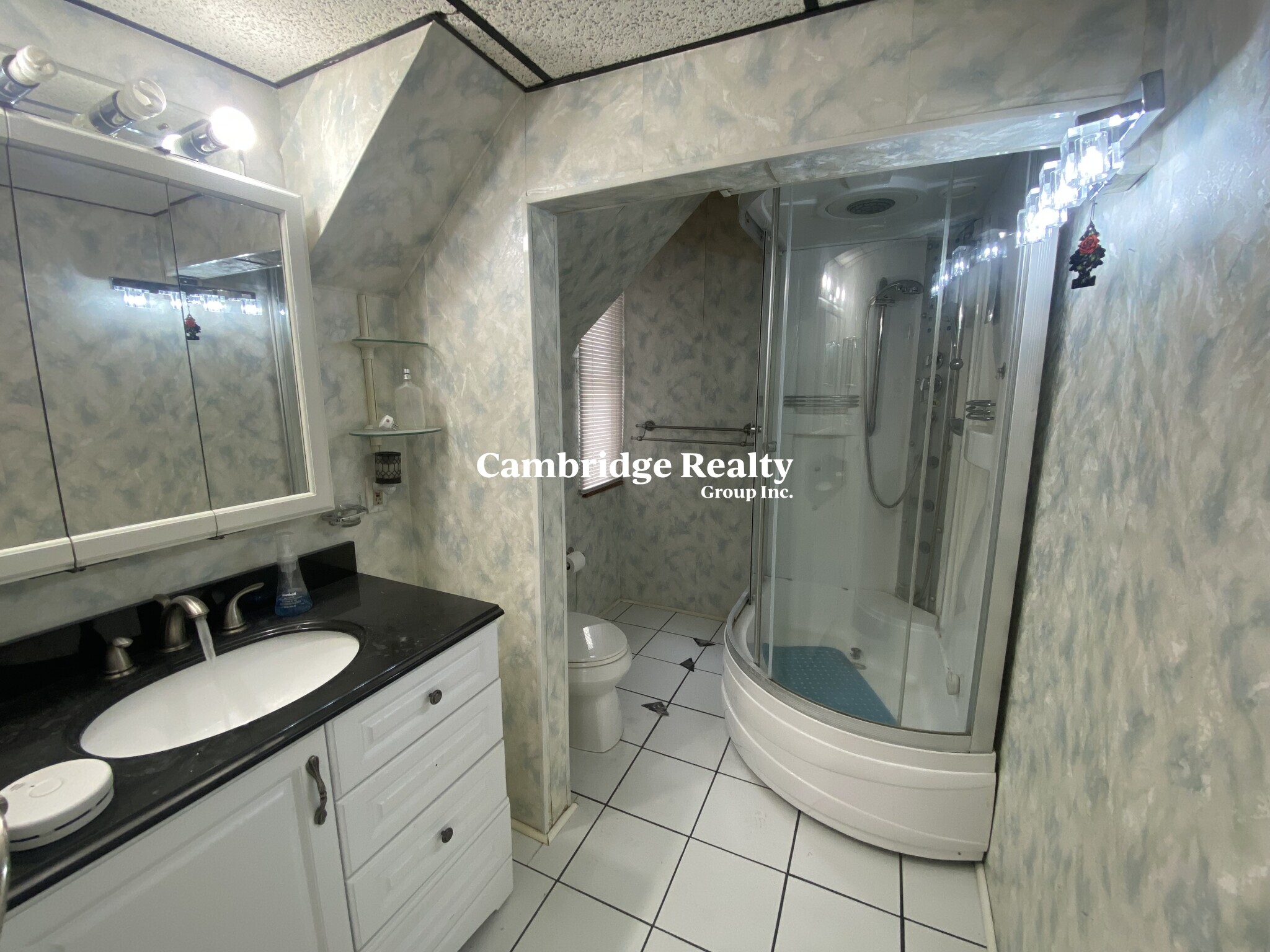 35 Cedar St, Spring Hill