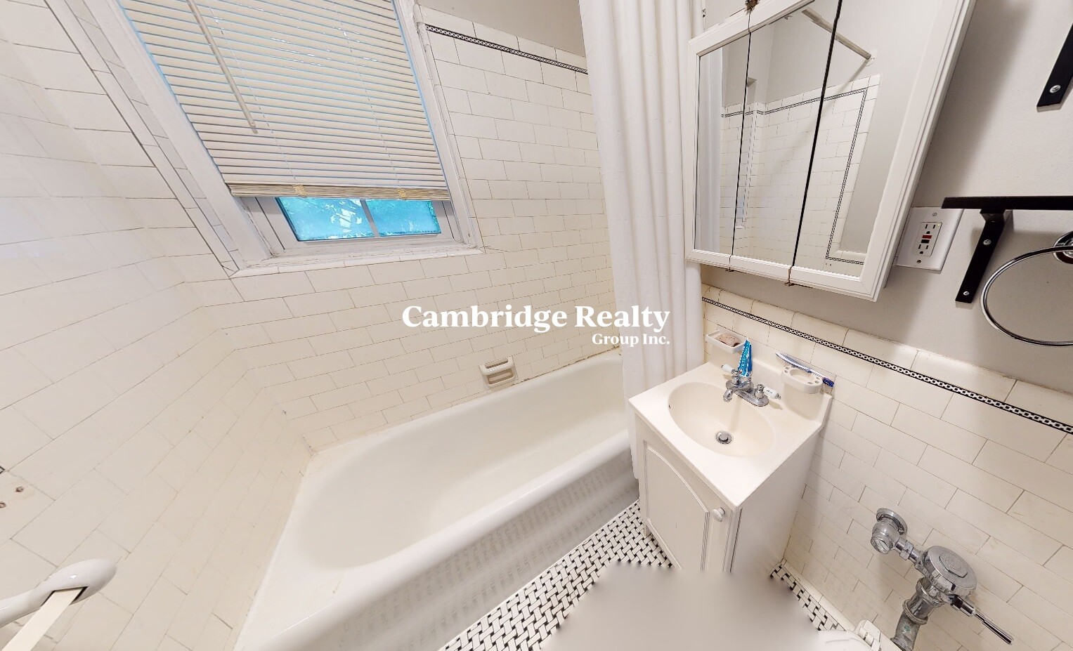 119 College Ave, Powder House Square