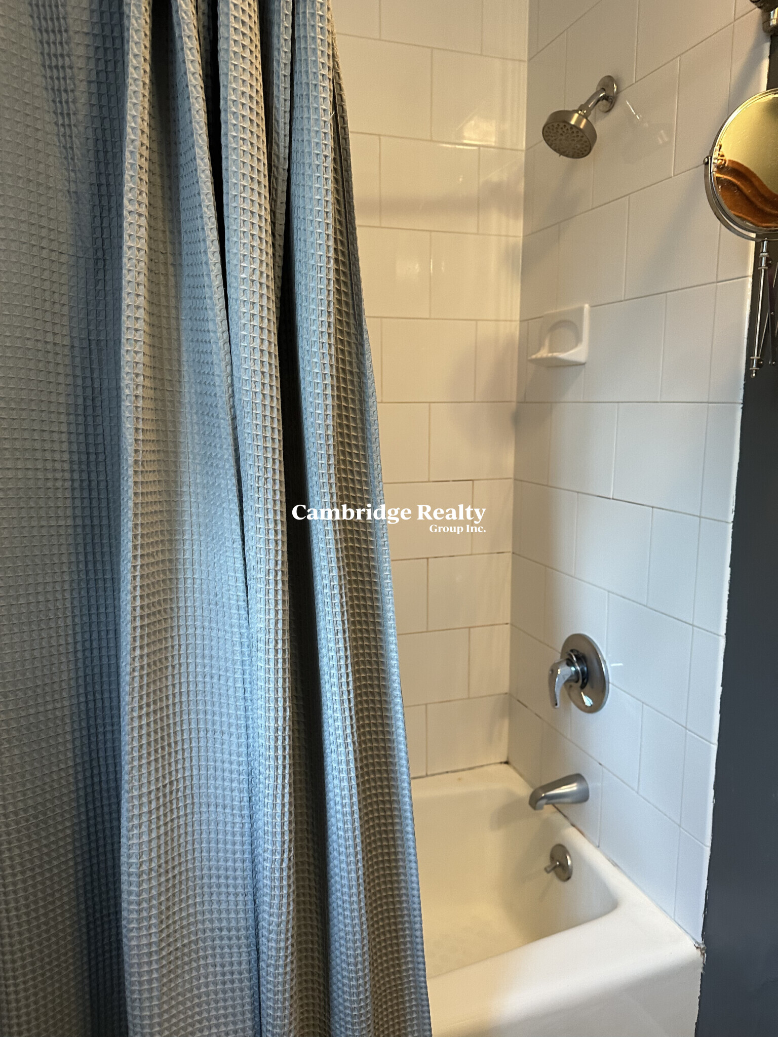 400 Broadway, Winter Hill