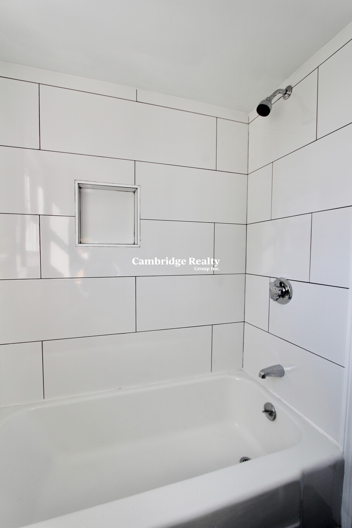 55 Forest Ave, Everett