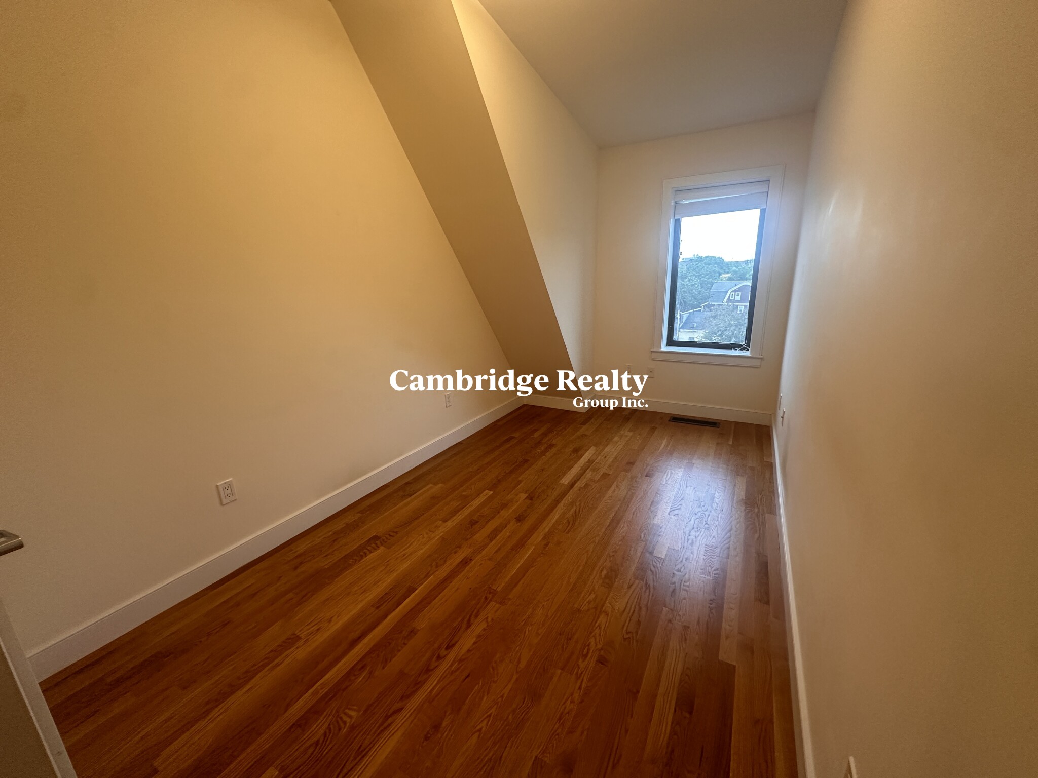 377 Summer St, Davis Square