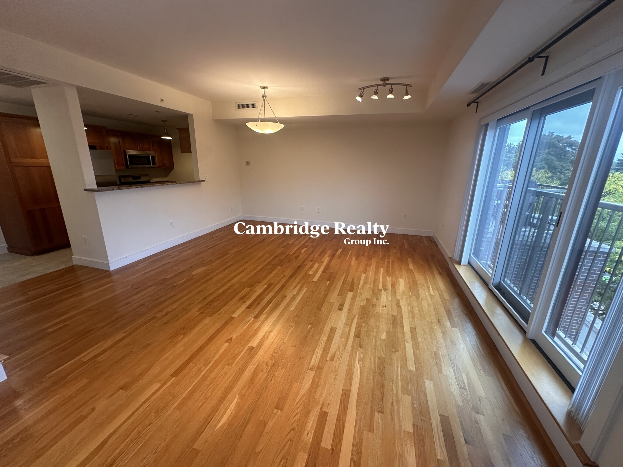 377 Summer St, Davis Square