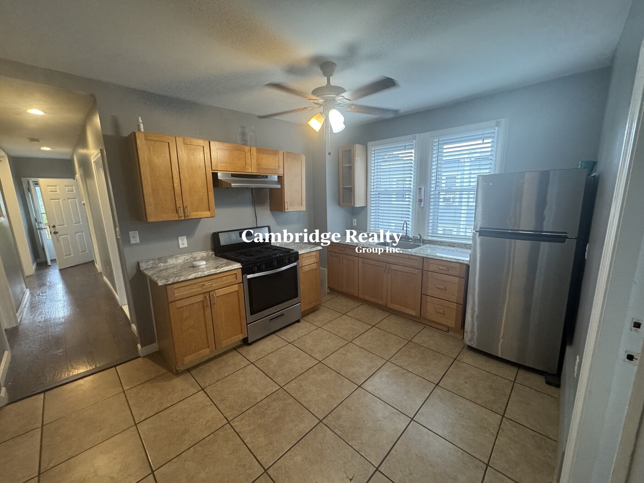 196 Sherman St, North Cambridge