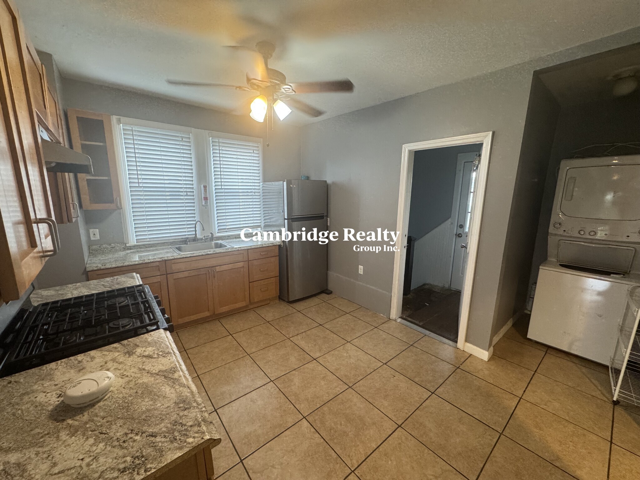 196 Sherman St, North Cambridge