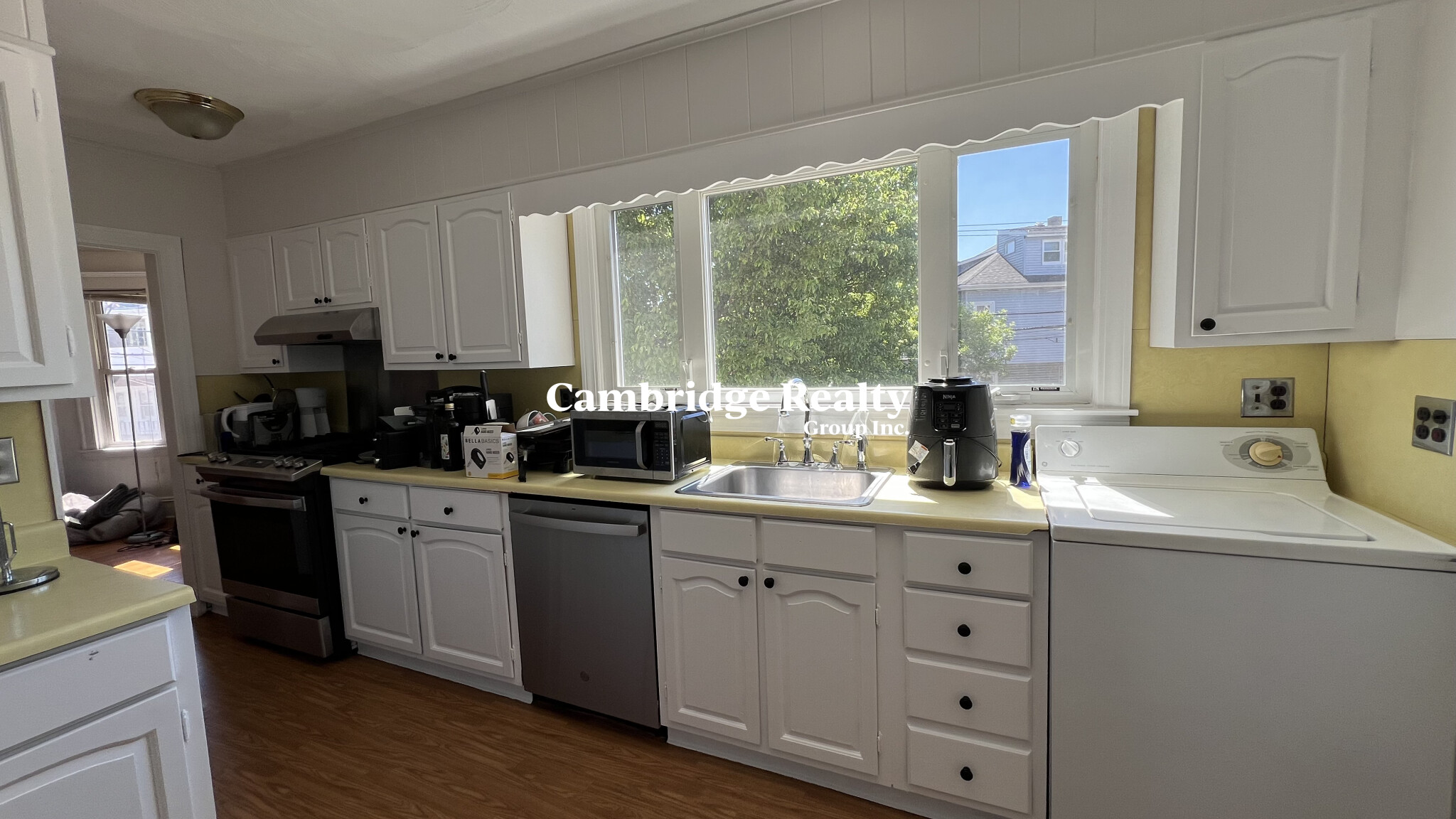 4 High St, West Somerville