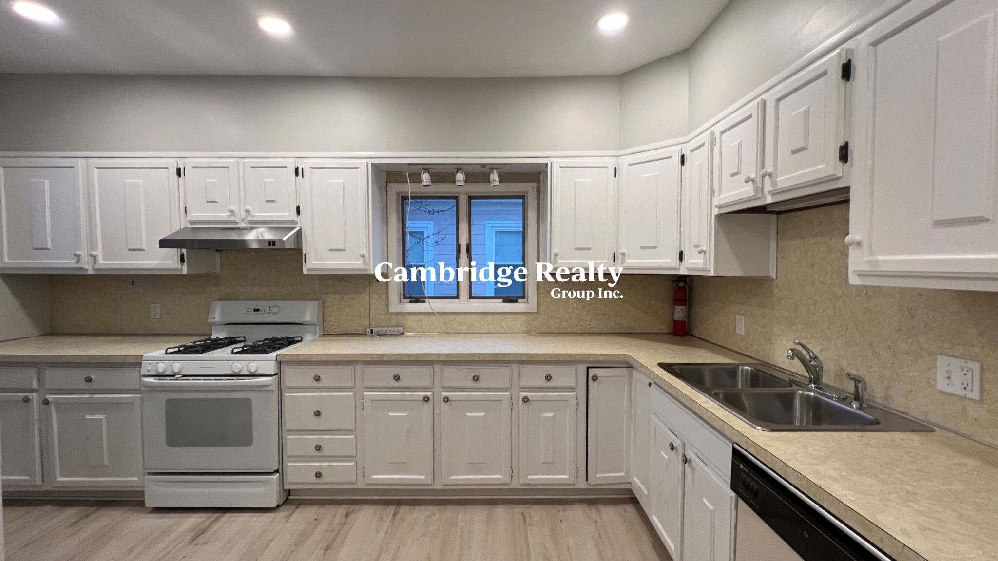 77 Pearson Rd, Tufts