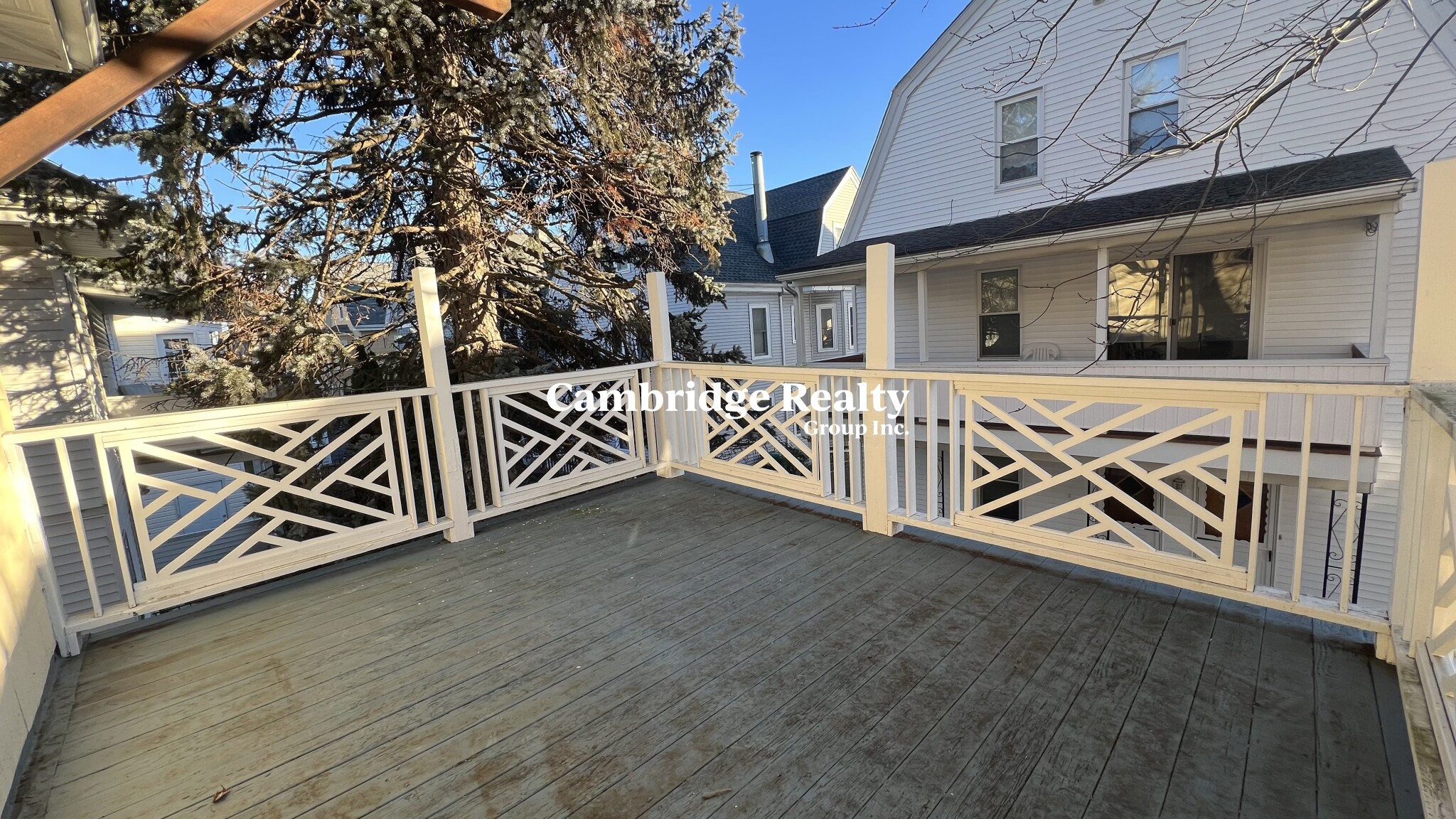 77 Pearson Rd, Tufts