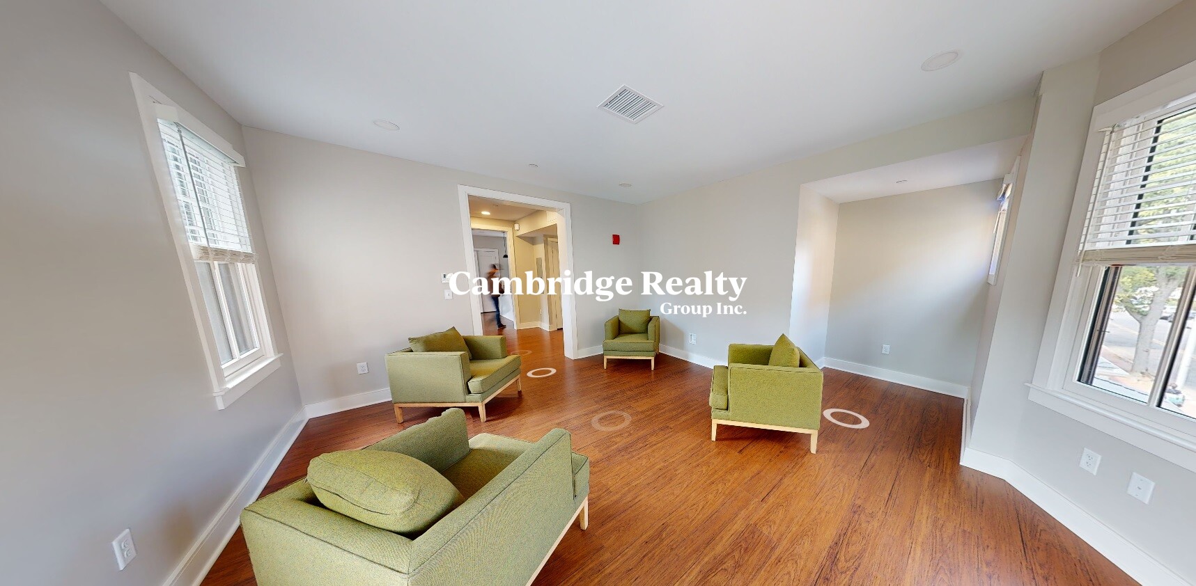 384 Harvard St, Mid-Cambridge