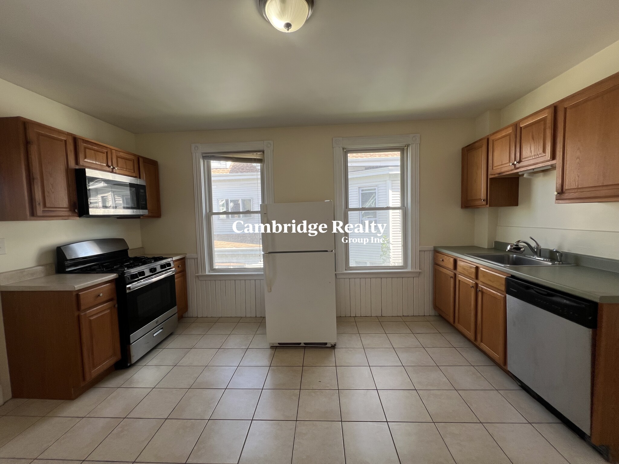 120 Walnut St, Winter Hill