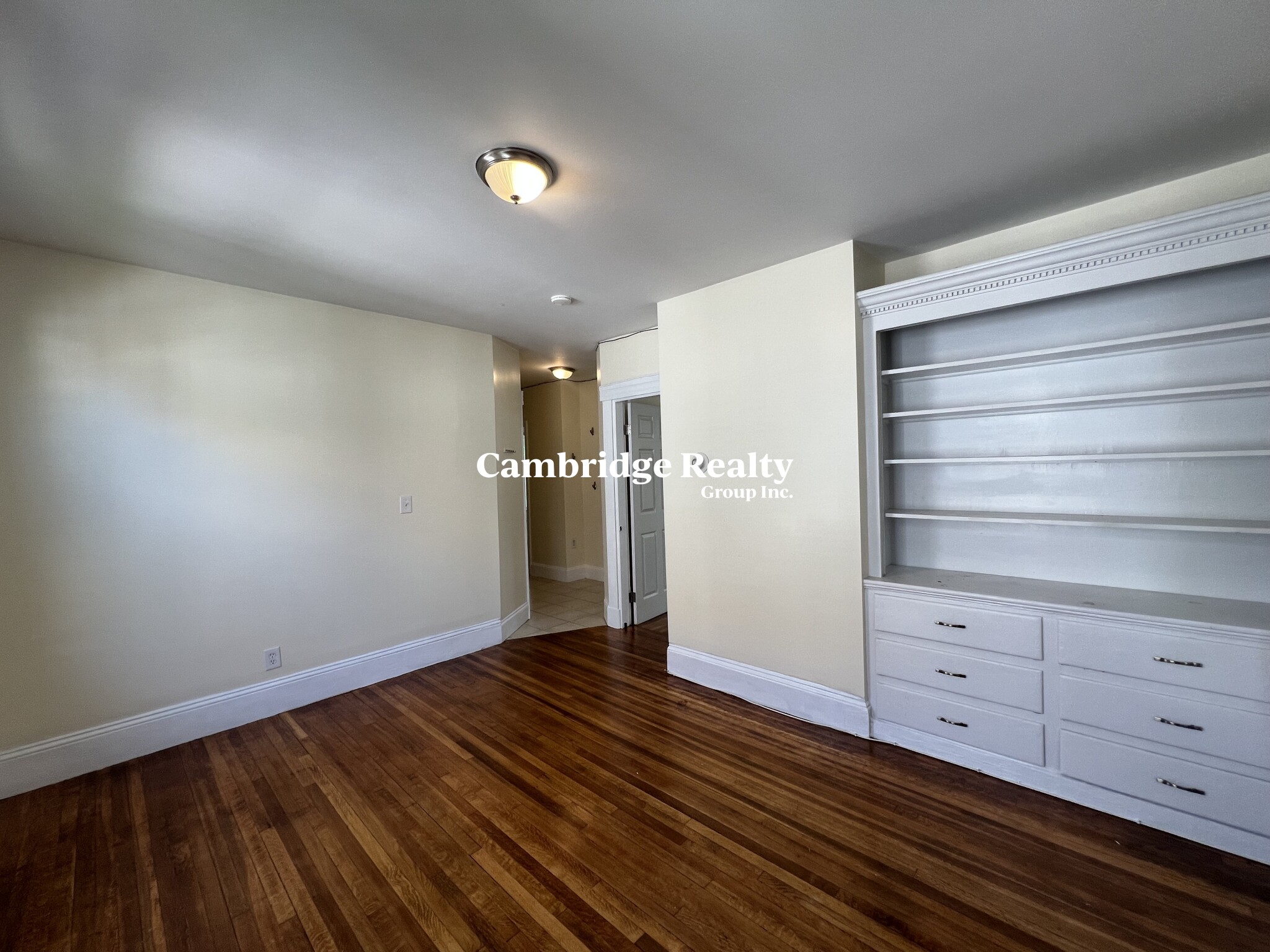 120 Walnut St, Winter Hill