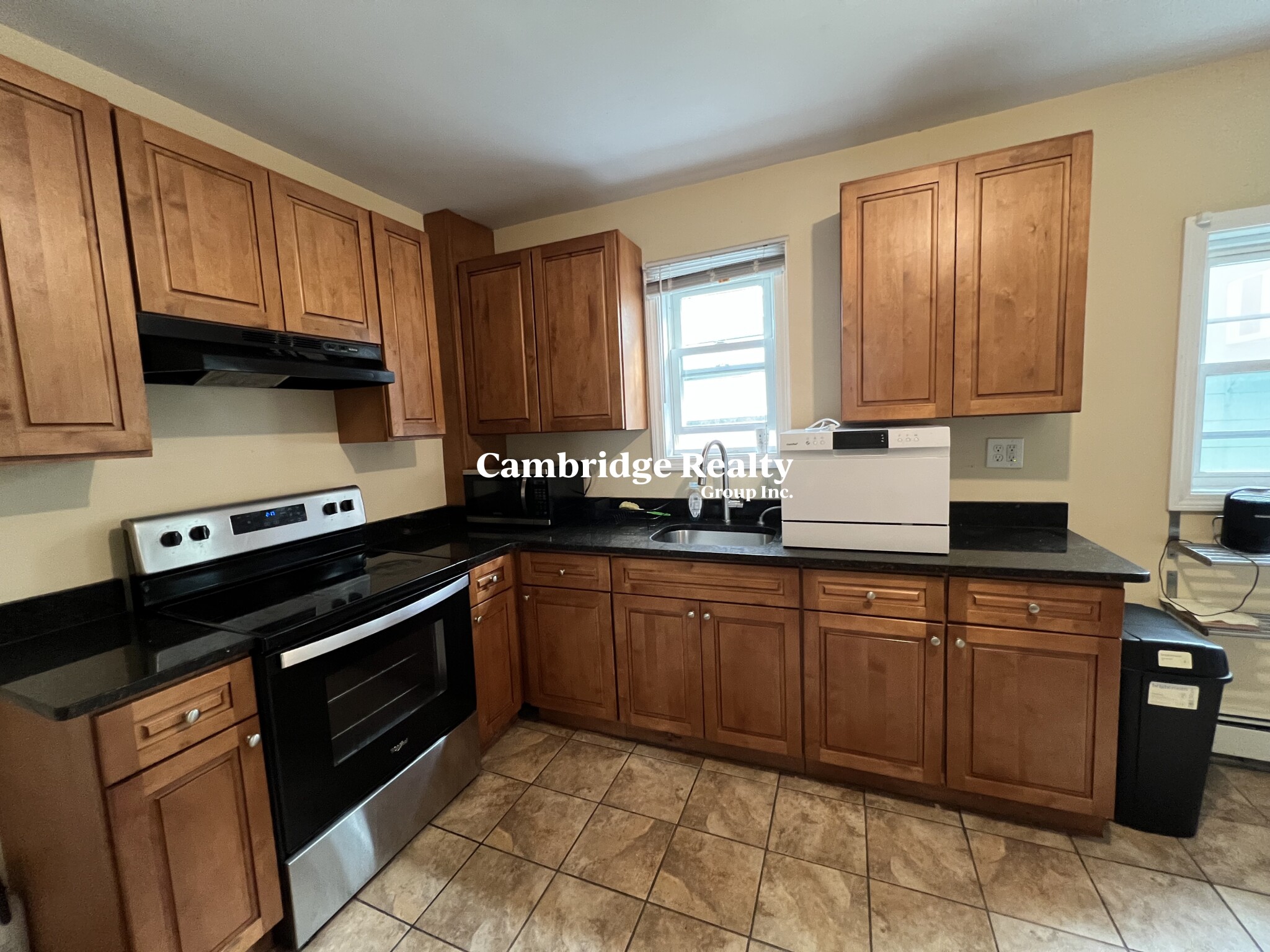 39 Adrian St, Ward Two