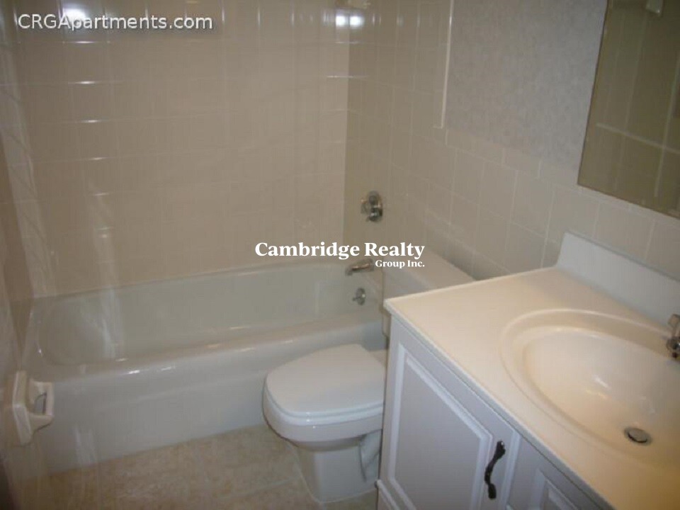 385 Massachusetts Ave, Arlington