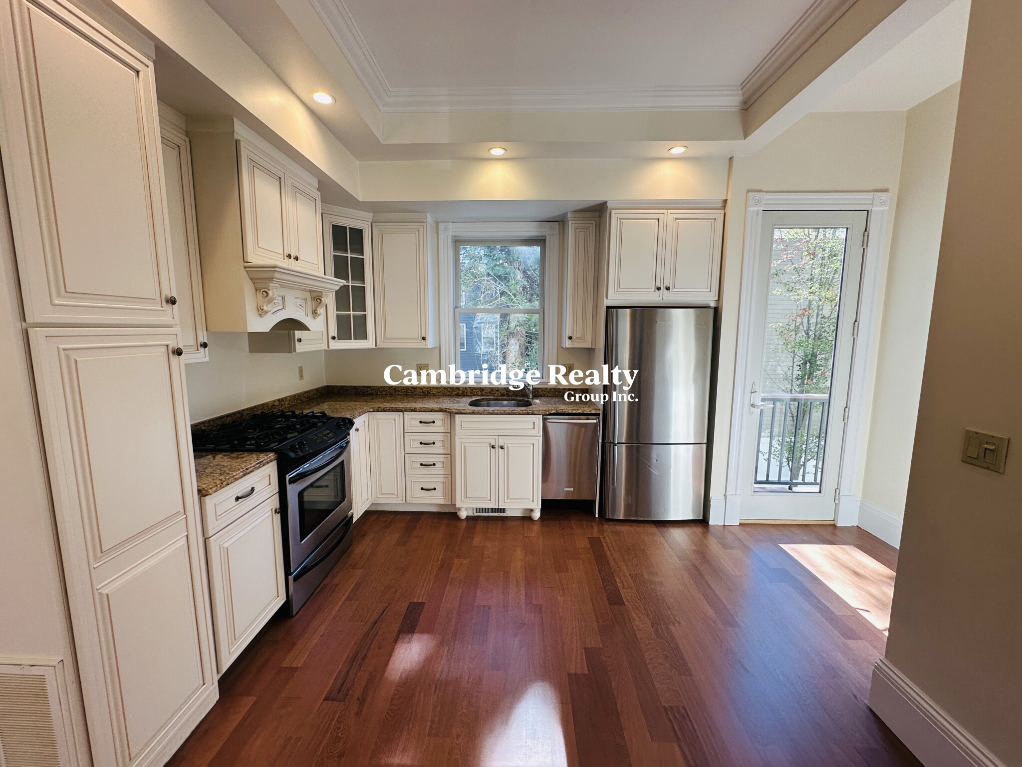 34 Spring St, East Cambridge