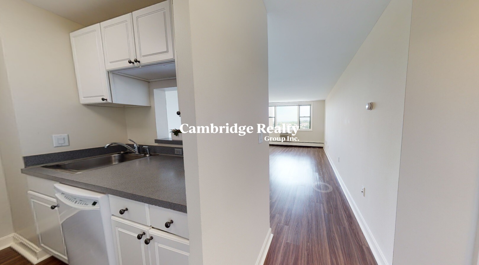 700 Huron Ave, Strawberry Hill