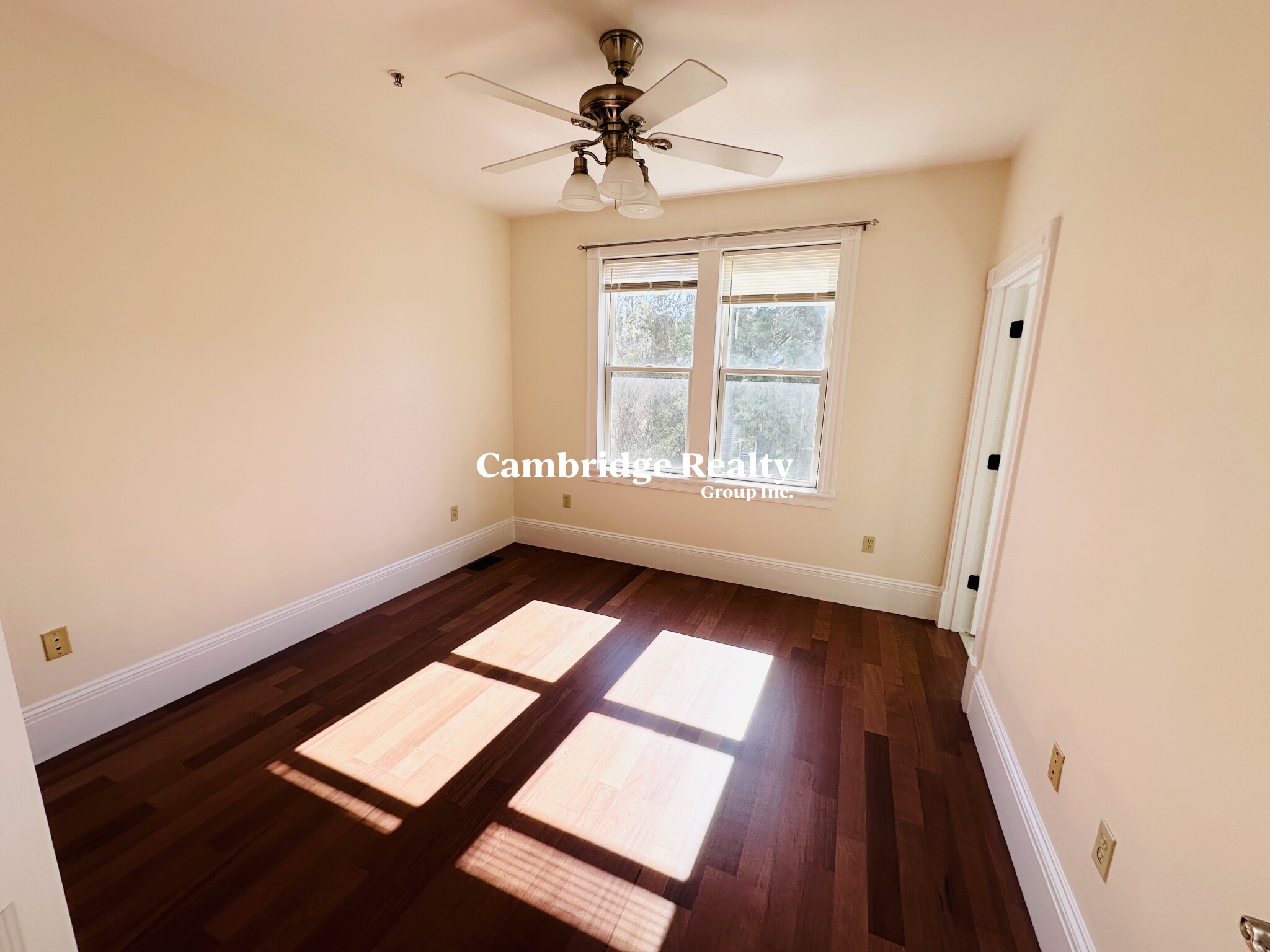 34 Spring St, East Cambridge