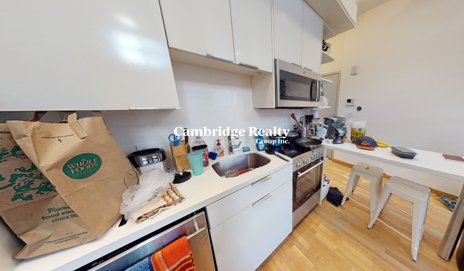 115 Mount Auburn St. - 3,200USD / month