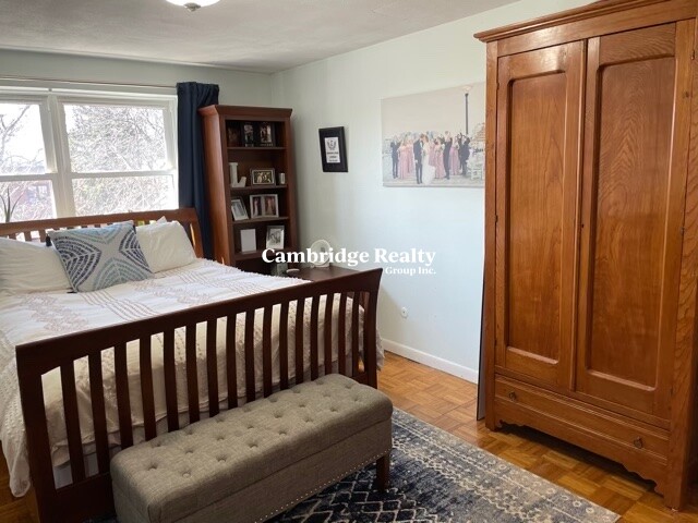 269 Harvard St, Mid-Cambridge